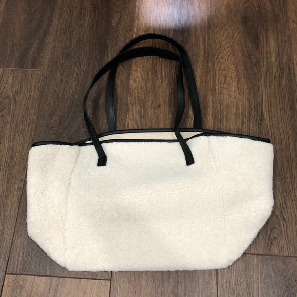 Neiman Marcus White Sherpa Shearling Tote Bag Faux Fur w/ Matching Small Bag - Picture 13 of 14
